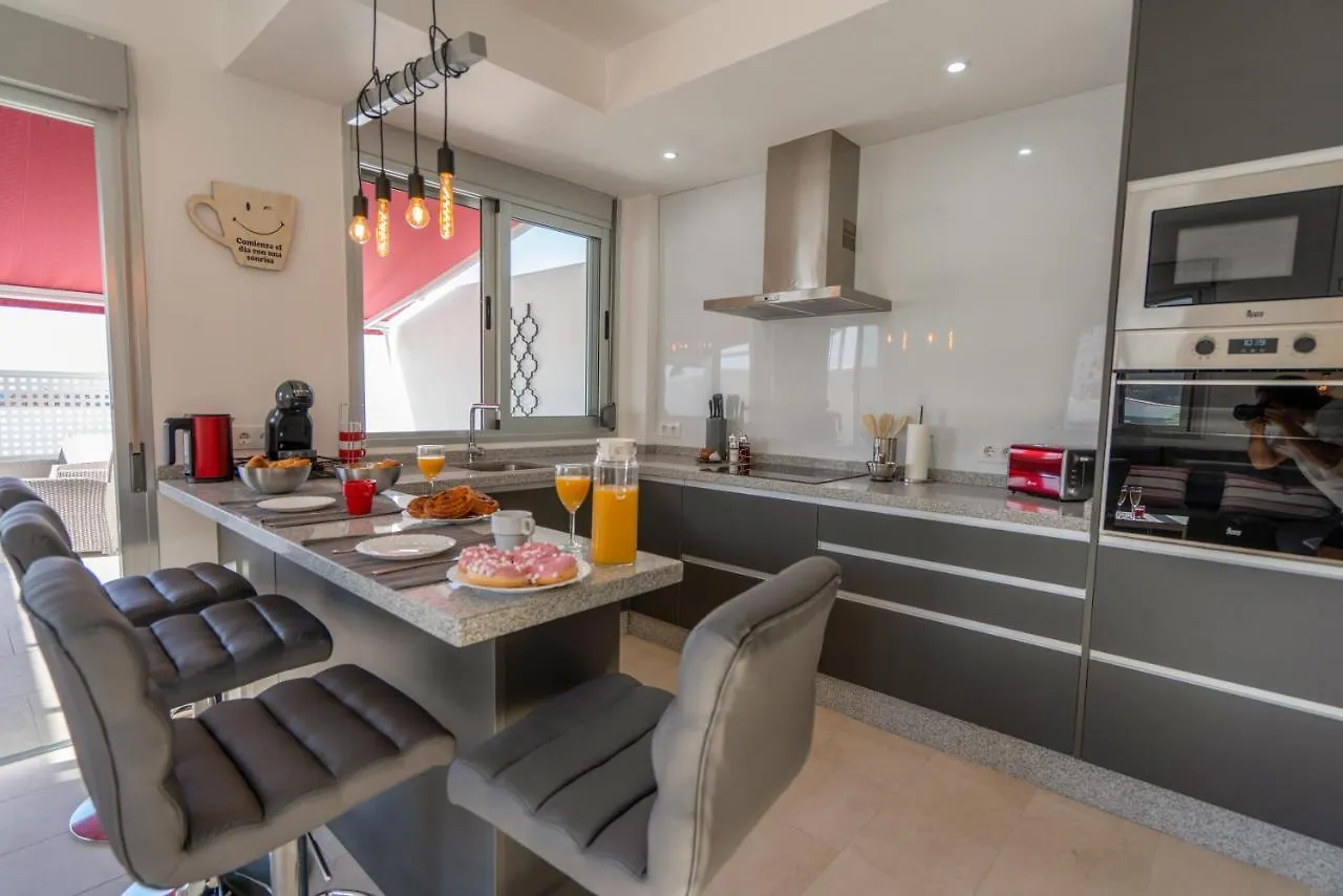 Luxurious Apartment With Large Terrace And Sea Views Tabaiba Spain