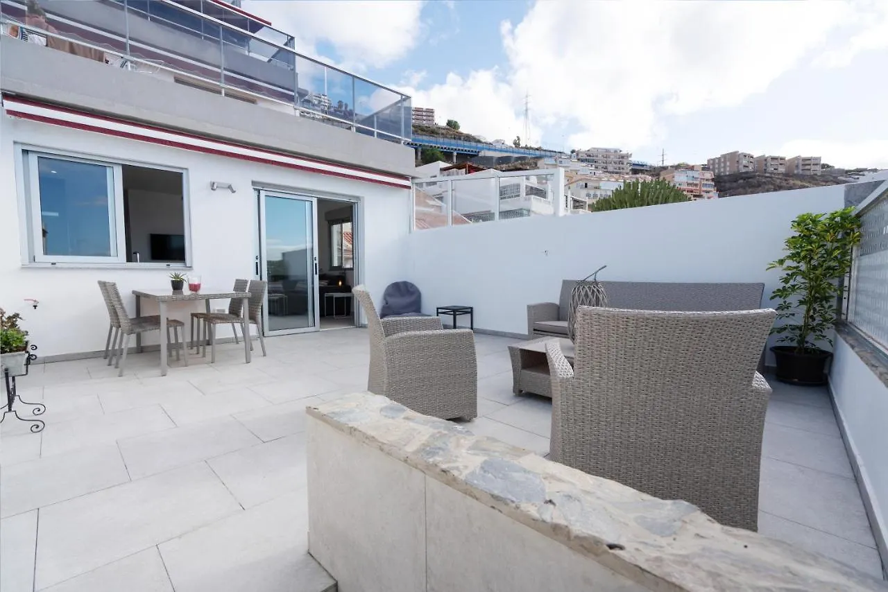 Luxurious Apartment With Large Terrace And Sea Views Tabaiba