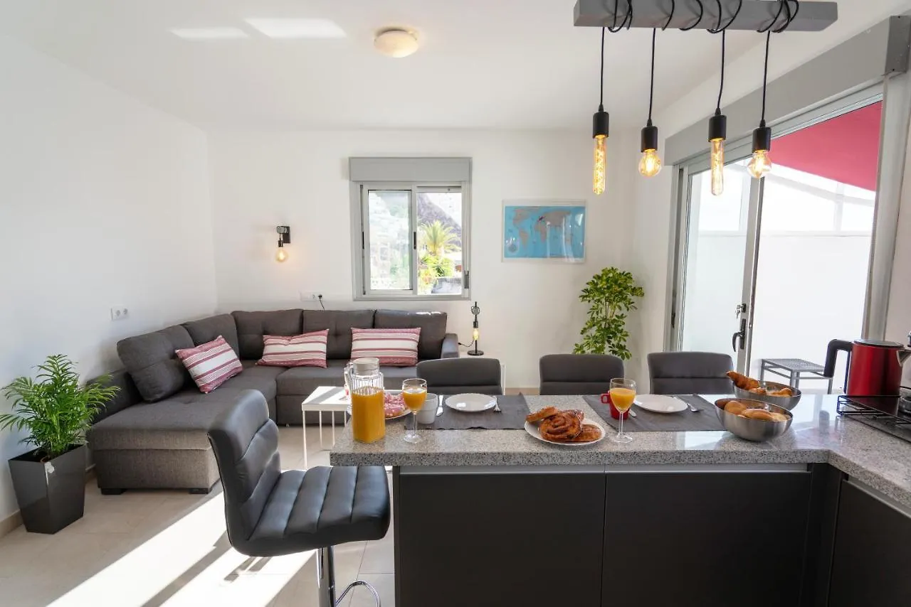 Luxurious Apartment With Large Terrace And Sea Views Tabaiba 0*,  Spain