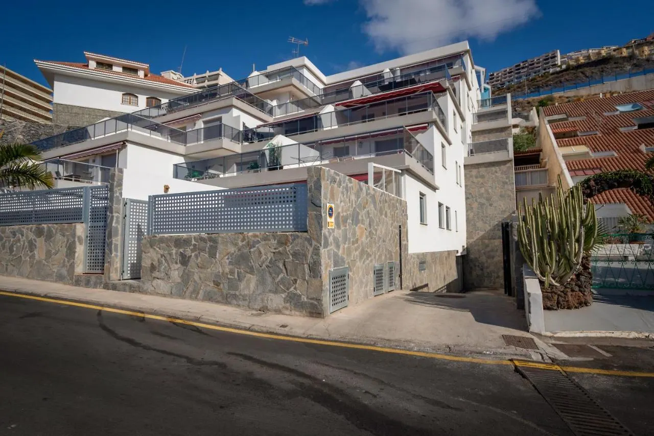 Luxurious Apartment With Large Terrace And Sea Views Tabaiba